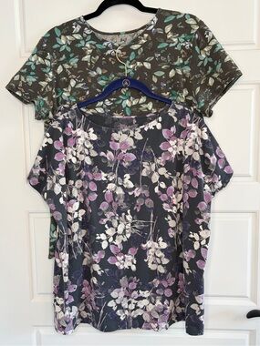 J. Jill Luxe Supima Short Sleeve Tee & Progress Shirtail Tee Purple Green Size L
